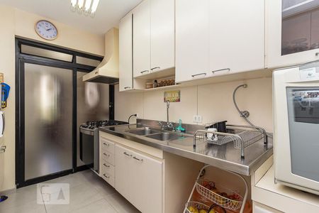 Apartamento à venda com 171m², 3 quartos e 2 vagasCozinha