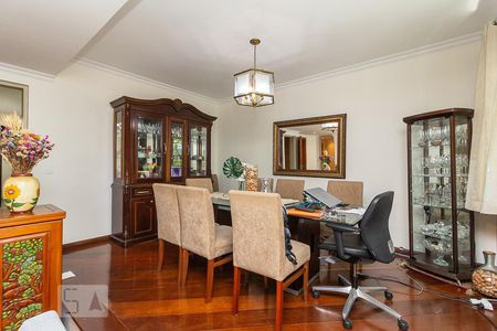 Apartamento à venda com 171m², 3 quartos e 2 vagasSala