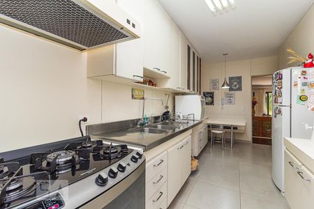 Apartamento à venda com 171m², 3 quartos e 2 vagasCozinha