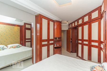 Apartamento à venda com 171m², 3 quartos e 2 vagasSuíte