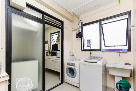 Apartamento à venda com 171m², 3 quartos e 2 vagasÁrea de serviço