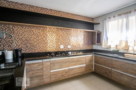 Apartamento à venda com 198m², 2 quartos e 2 vagas Apartamento à venda com 198m², 2 quartos e 2 vagasCozinha