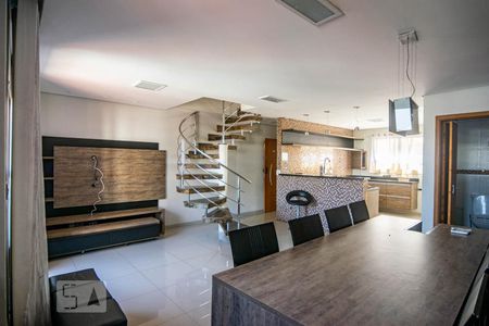 Apartamento à venda com 198m², 2 quartos e 2 vagas