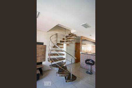 Apartamento à venda com 198m², 2 quartos e 2 vagas