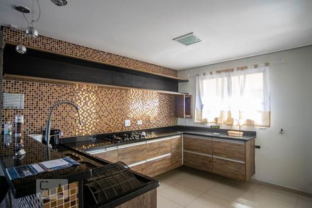 Apartamento à venda com 198m², 2 quartos e 2 vagas