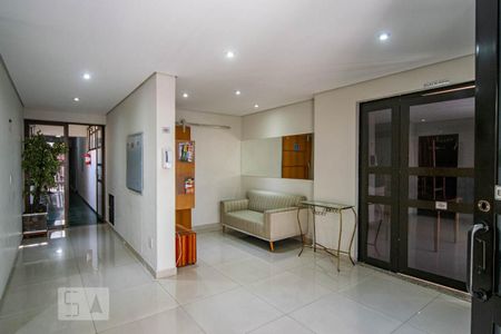 Apartamento à venda com 198m², 2 quartos e 2 vagas Apartamento à venda com 198m², 2 quartos e 2 vagasHall