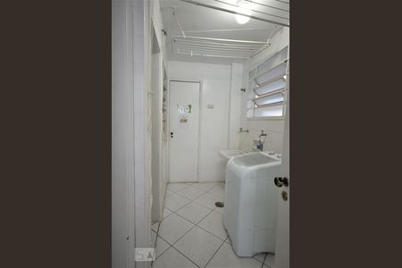 Apartamento à venda com 190m², 3 quartos e 1 vaga Apartamento à venda com 190m², 3 quartos e 1 vagaÁrea de Serviço