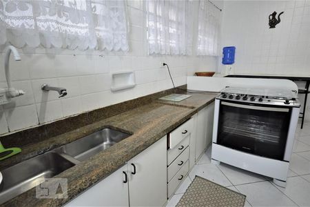 Apartamento à venda com 190m², 3 quartos e 1 vaga Apartamento à venda com 190m², 3 quartos e 1 vagaCozinha