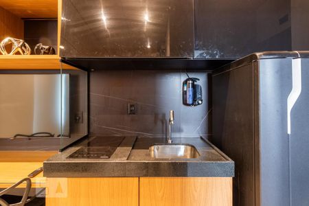 Cozinha de kitnet/studio para alugar com 1 quarto, 30m² em Vila Olímpia, São Paulo