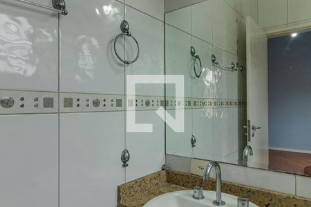 Casa à venda com 149m², 3 quartos e 3 vagasBanheiro da Suíte 3