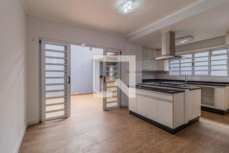 Casa à venda com 149m², 3 quartos e 3 vagasCozinha