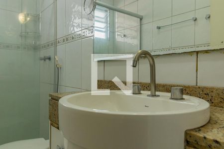 Casa à venda com 149m², 3 quartos e 3 vagasBanheiro da Suíte 1