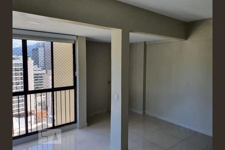 Apartamento para alugar com 73m², 3 quartos e 1 vagaSala