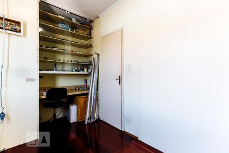 Casa à venda com 227m², 3 quartos e 2 vagas Casa à venda com 227m², 3 quartos e 2 vagasQuarto 2