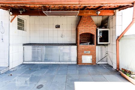 Casa à venda com 227m², 3 quartos e 2 vagas Casa à venda com 227m², 3 quartos e 2 vagasChurrasqueira