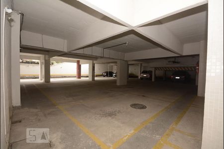 Apartamento à venda com 166m², 4 quartos e 2 vagasÁrea Comum - Garagem