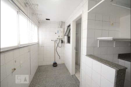 Apartamento à venda com 166m², 4 quartos e 2 vagasÁrea de Serviço
