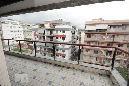Apartamento à venda com 166m², 4 quartos e 2 vagasSuíte 3 - Acesso Varanda 1