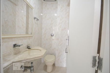 Apartamento à venda com 166m², 4 quartos e 2 vagasLavabo