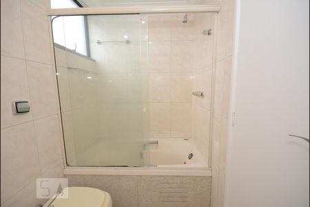 Apartamento à venda com 166m², 4 quartos e 2 vagasBanheiro Suíte 3