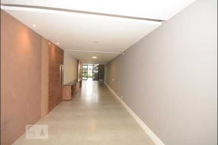 Apartamento à venda com 166m², 4 quartos e 2 vagasÁrea Comum - Hall de Entrada