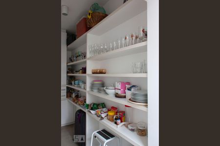 Apartamento à venda com 128m², 2 quartos e 1 vagaDespensa