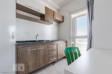 Quitinete de apartamento para alugar com 1 quarto, 38m² em Bom Retiro, Curitiba