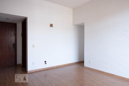 Sala de apartamento para alugar com 2 quartos, 75m² em Vila Isabel, Rio de Janeiro