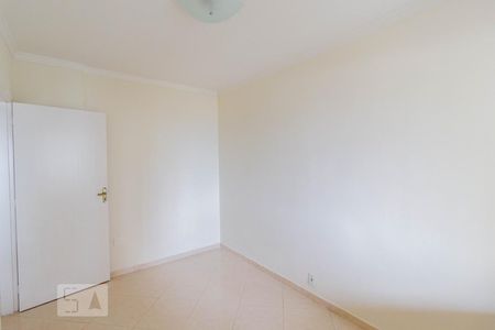 Quarto 2 de apartamento para alugar com 2 quartos, 54m² em Sumarezinho, São Paulo