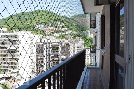 Sacada de apartamento à venda com 1 quarto, 70m² em Humaitá, Rio de Janeiro