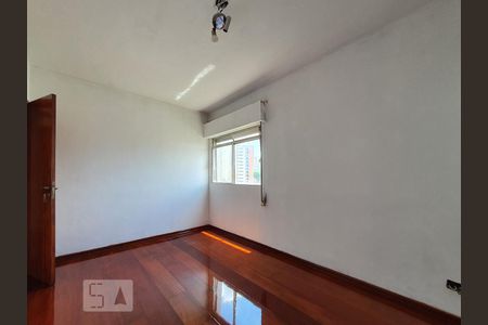 Apartamento à venda com 70m², 3 quartos e 1 vagaQuarto 2