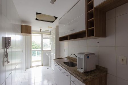 Apartamento à venda com 66m², 2 quartos e 1 vagaCozinha e Área de Serviço