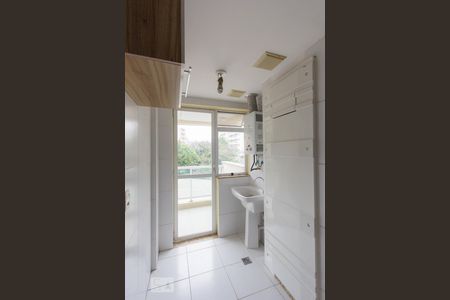 Apartamento à venda com 66m², 2 quartos e 1 vagaCozinha e Área de Serviço