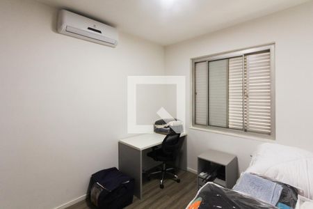 Quarto de apartamento à venda com 2 quartos, 83m² em Vila Nova Conceição, São Paulo