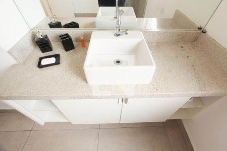 Apartamento à venda com 83m², 2 quartos e 1 vagaBanheiro da Suíte