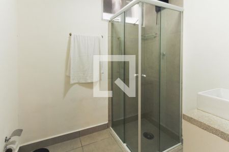 Banheiro de apartamento à venda com 2 quartos, 83m² em Vila Nova Conceição, São Paulo