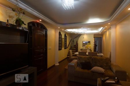 Sala de Estar de casa para alugar com 3 quartos, 230m² em Cipava, Osasco