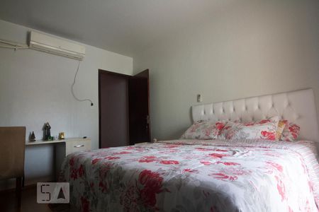 Quarto 2 de casa para alugar com 3 quartos, 230m² em Cipava, Osasco