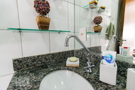 Studio para alugar com 28m², 1 quarto e sem vaga Studio para alugar com 28m², 1 quarto e sem vagaPia do Banheiro