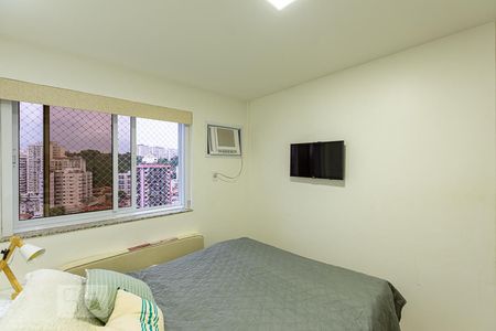 Apartamento à venda com 70m², 2 quartos e 1 vaga Apartamento à venda com 70m², 2 quartos e 1 vagaSuite