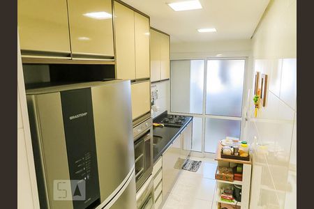 Cozinha de apartamento para alugar com 2 quartos, 80m² em Jardim Dom Bosco, São Paulo