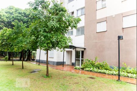 Apartamento à venda com 48m², 2 quartos e 1 vaga Apartamento à venda com 48m², 2 quartos e 1 vagaFachada do bloco