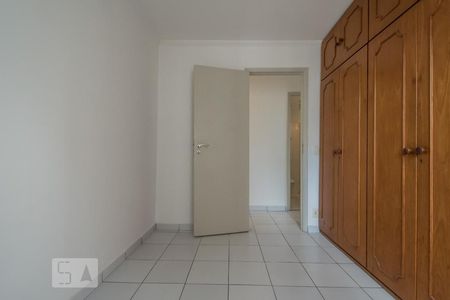 Quarto 2 de apartamento para alugar com 3 quartos, 90m² em Vila Cruzeiro, São Paulo