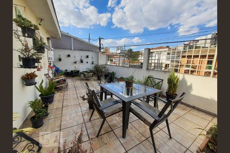 Casa à venda com 167m², 4 quartos e 3 vagasQuintal