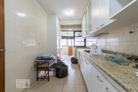 Apartamento para alugar com 300m², 3 quartos e 3 vagasCozinha