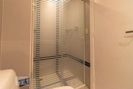 Apartamento à venda com 81m², 3 quartos e 2 vagasBanheiro