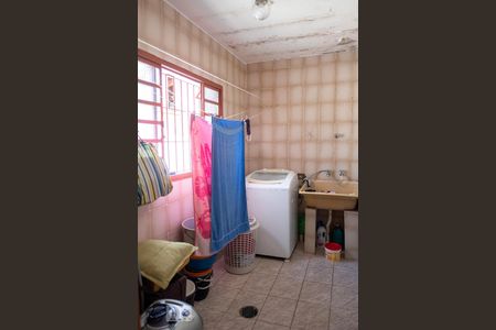 Casa à venda com 225m², 3 quartos e 3 vagasLavanderia