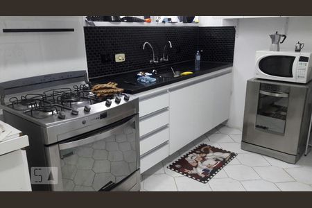 cozinha de casa à venda com 4 quartos, 450m² em Jardim Leonor, São Paulo
