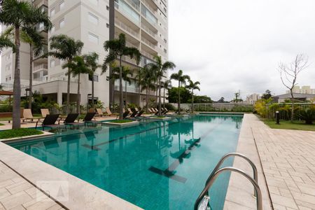 Apartamento à venda com 110m², 3 quartos e 2 vagasÁrea comum - Piscina