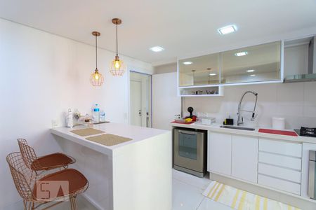 Apartamento à venda com 110m², 3 quartos e 2 vagasCozinha